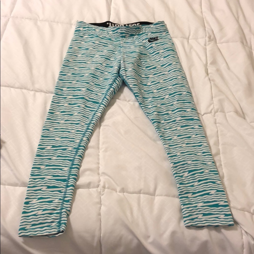 Nike Capri Leggings